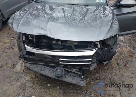 2020 Volkswagen Jetta 1.4T R-Line/1.4T S/1.4T Se из США, поврежденный, VIN 3VWCB7BU6LM037651